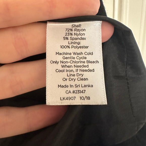 Talbots Black and White Blazer (size 8) - Picture 3 of 4